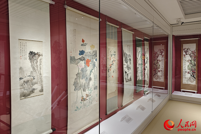 该馆收藏的书画。人民网记者 孙一凡摄